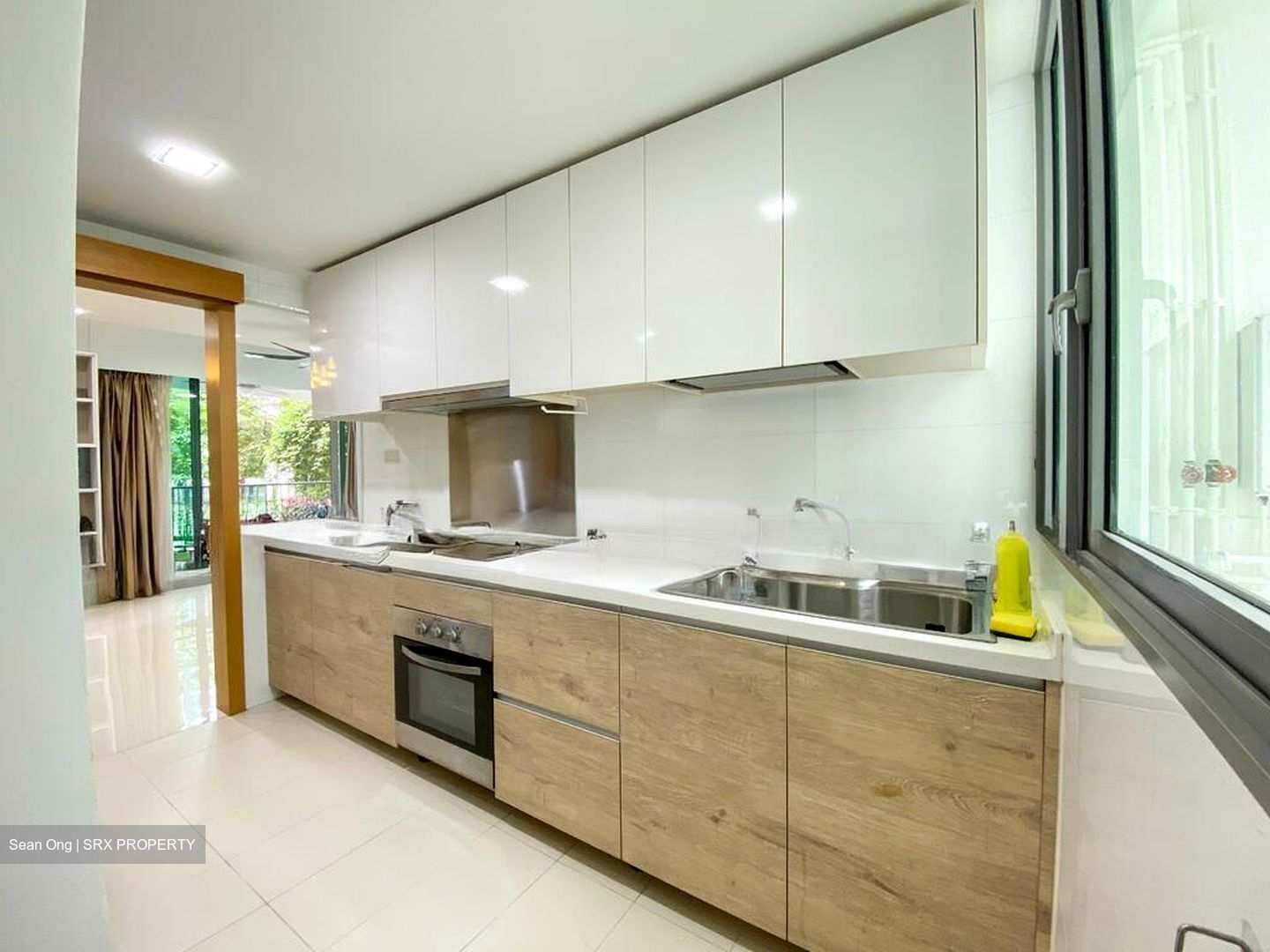 Eight Courtyards (D27), Condominium #524221111
